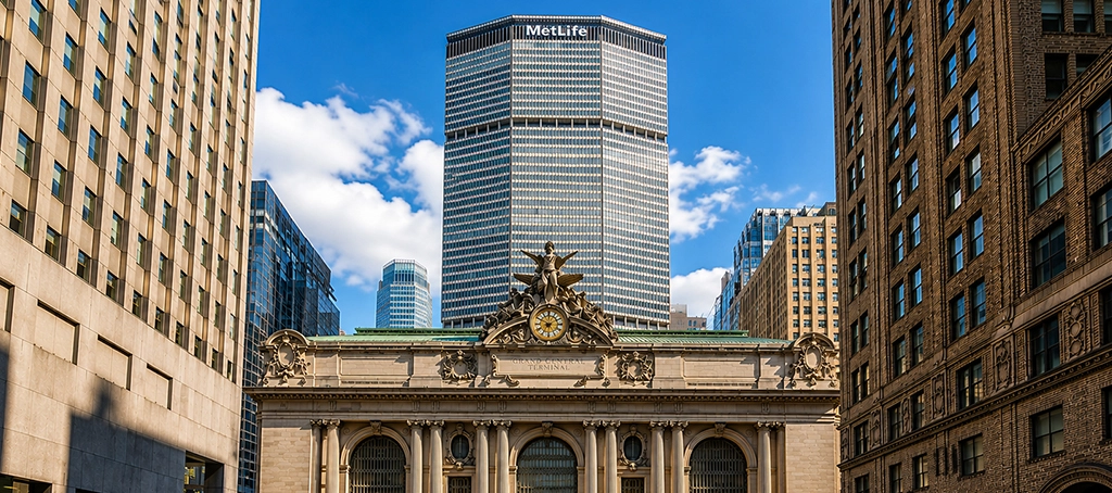 Grand Central Terminal and the MetLife Building in Midtown East, near Elite Healers Sports Massage at 120 East 56th Street, Suite 420, New York, NY 10022, where runners and Park Avenue professionals book sports massage and performance recovery.